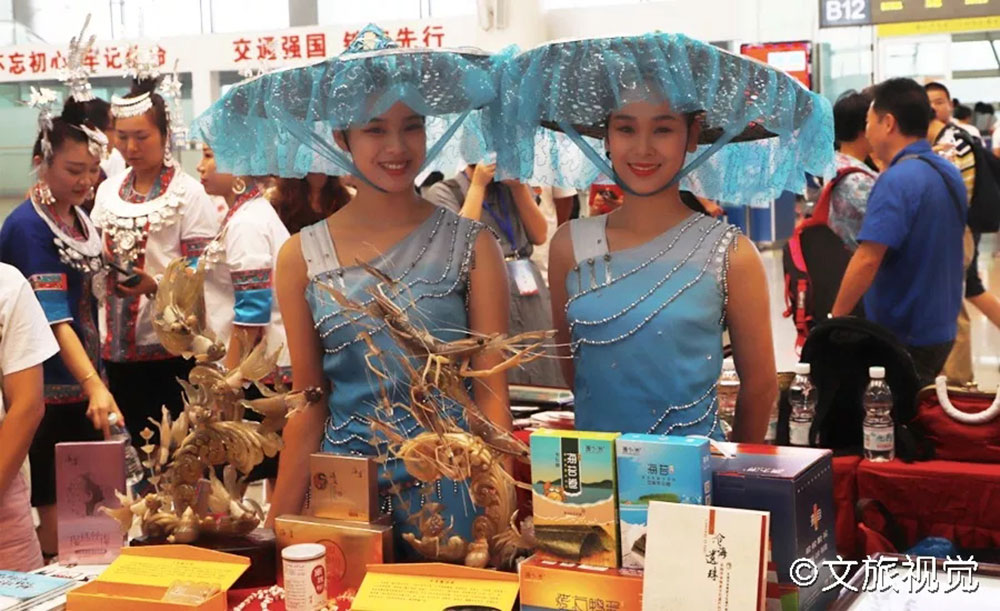 搭乘首發(fā)高鐵，海真珠珍珠粉抵達(dá)東方明珠